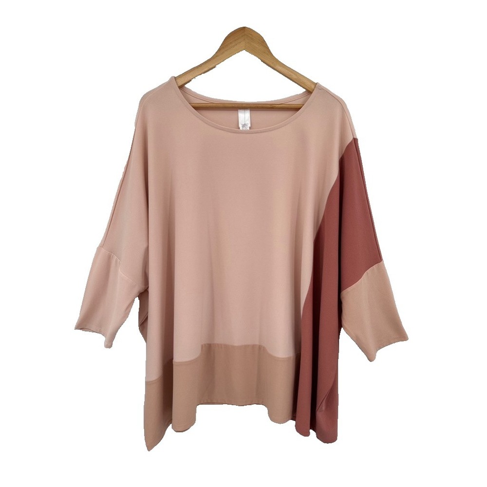 Wynne Layers Colorblock Tunic Top Plus Size 2X Blush Pink Stretch Knit Lagenlook